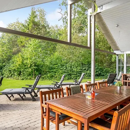 Beautiful Home In Hadsund With Sauna Hadsund