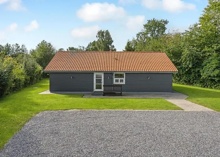 02 * Hadsund